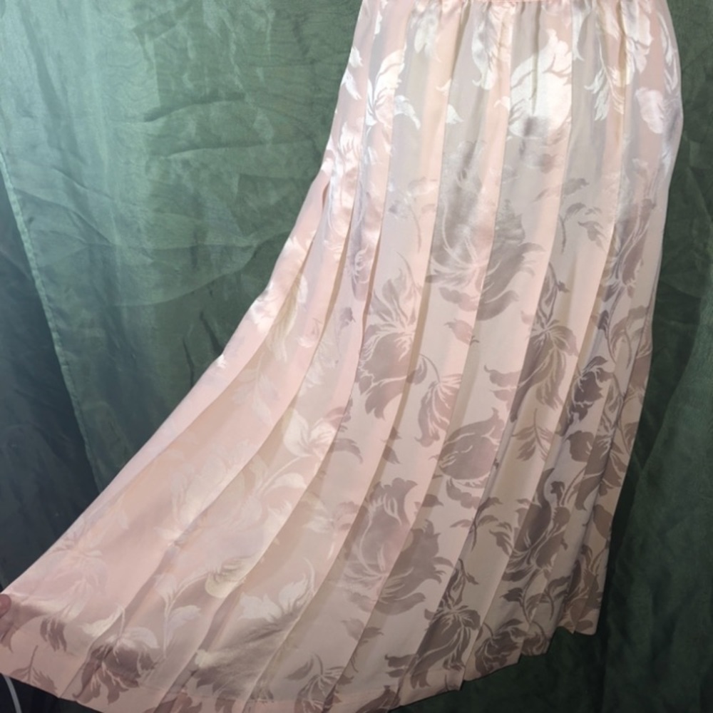 NWOT 100% silk skirt pink floral midi maxi skirt size